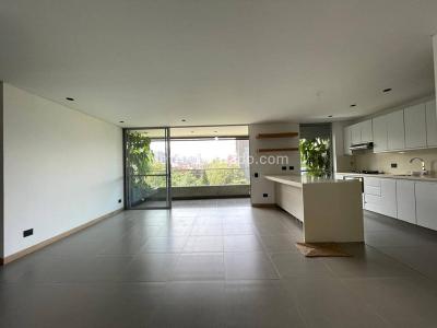 Apartamento de 3 alcobas en venta en Las Lomas, Medellín, 103 m² · foto 3 de 11