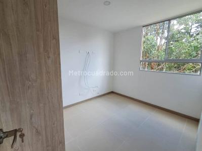 Apartamento de 2 alcobas en arriendo en Los Colegios, Rionegro, 64 m² · foto 10 de 15