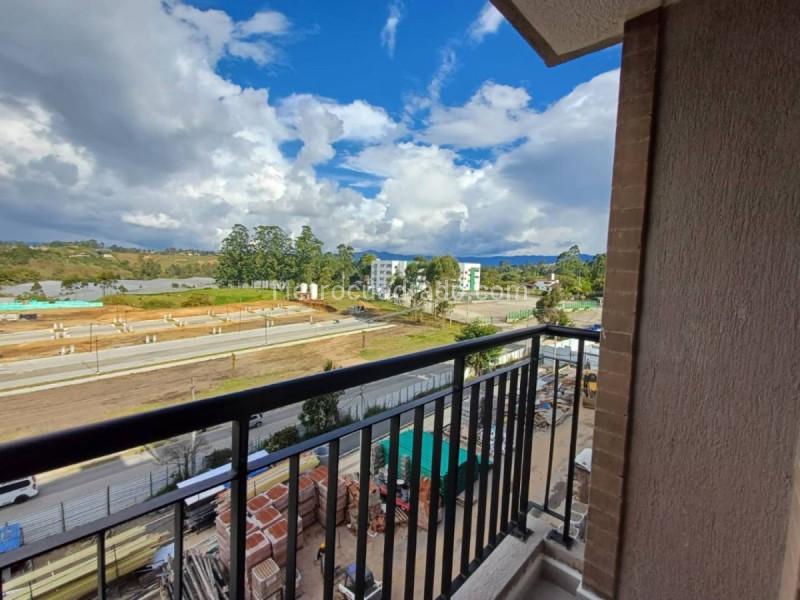 2BR Apartment in Cimarronas (50 m²)