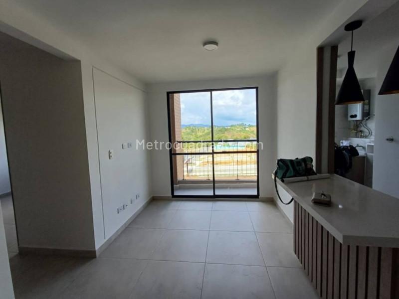 2BR Apartment in Cimarronas (50 m²) - 5
