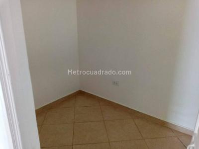 Apartamento de 4 alcobas en venta en Centro, Rionegro, 95 m² · foto 10 de 15