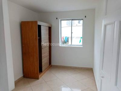 Apartamento de 4 alcobas en venta en Centro, Rionegro, 95 m² · foto 14 de 15