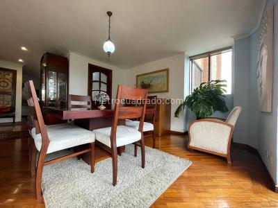 Apartamento de 4 alcobas en venta en Loma Del Campestre, Medellín, 174 m² · foto 3 de 20