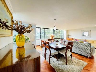 Apartamento de 4 alcobas en venta en Loma Del Campestre, Medellín, 174 m² · foto 5 de 20