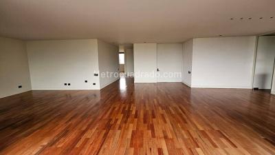 Apartamento de 3 alcobas en venta en El Poblado, Medellín, 270 m² · foto 11 de 18