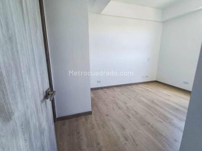 Apartamento de 2 alcobas en venta en Barro Blanco, Rionegro, 69 m² · foto 10 de 20
