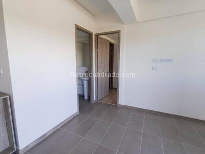 Apartamento de 2 alcobas en venta en Barro Blanco, Rionegro, 69 m² · foto 12 de 20