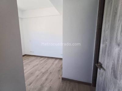 Apartamento de 2 alcobas en venta en Barro Blanco, Rionegro, 69 m² · foto 13 de 20