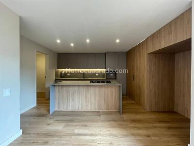 Apartamento en venta en Alejandria, Medellín · foto 4 de 13