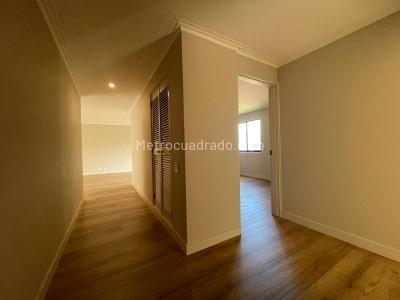 Apartamento en venta en Alejandria, Medellín · foto 7 de 13