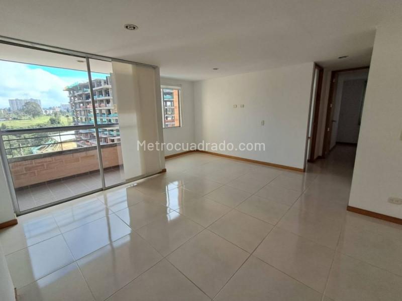 2BR Apartment in Los Colegios (60 m²) - 2