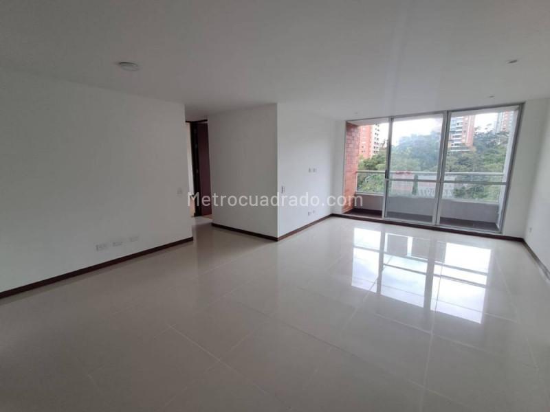 2BR Apartment in Loma Del Escobero (68 m²)