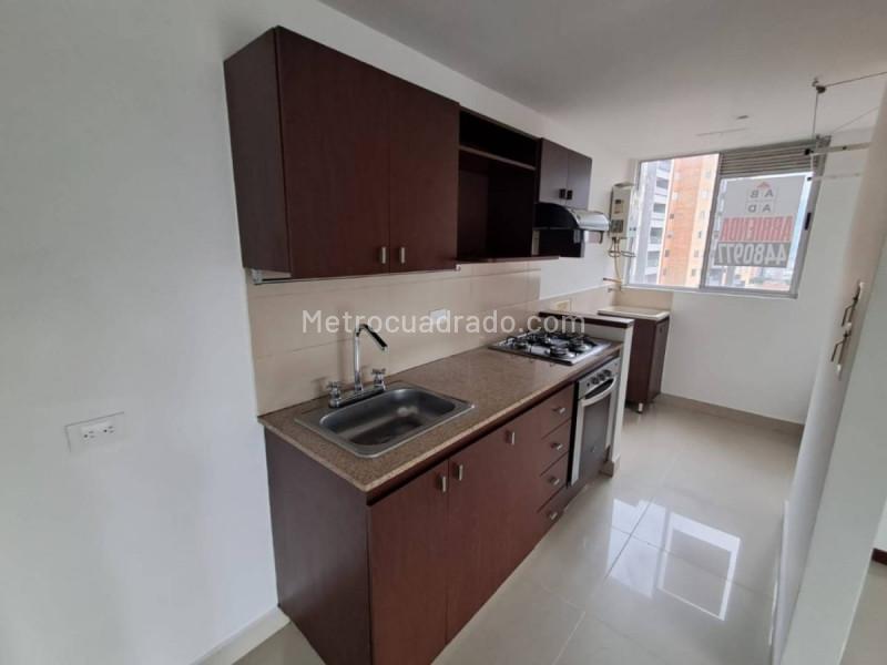 2BR Apartment in Loma Del Escobero (68 m²) - 4