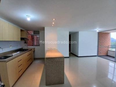 Apartamento de 3 alcobas en arriendo en San Antonio, Rionegro, 78 m² · foto 6 de 20