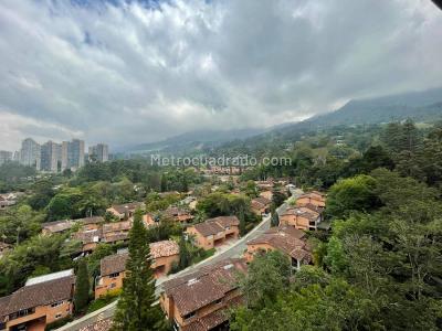 Apartamento de 2 alcobas en venta en El Poblado, Medellín, 160 m² · foto 16 de 16