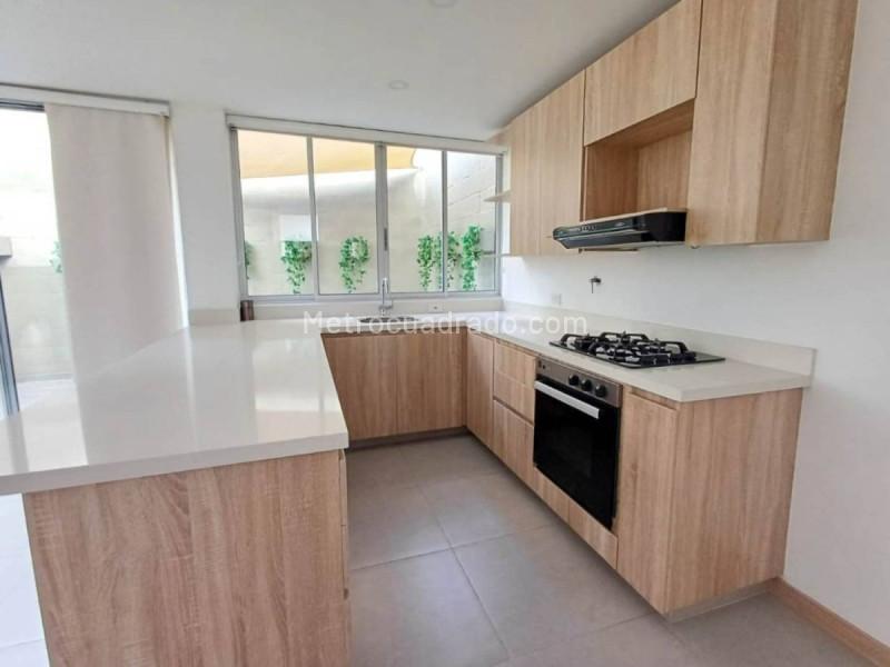 3BR House in Llano Grande (168 m²) - 2