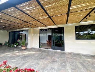 Casa de 4 alcobas en venta en San Antonio, Rionegro, 300 m² · foto 12 de 20