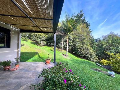 Casa de 4 alcobas en venta en San Antonio, Rionegro, 300 m² · foto 15 de 20