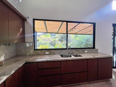 Casa de 4 alcobas en venta en San Antonio, Rionegro, 300 m² · foto 19 de 20