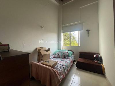 Apartamento en venta en Calasanz, Medellín · foto 5 de 6