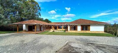 Finca en Arriendo, Llano Grande, Rionegro