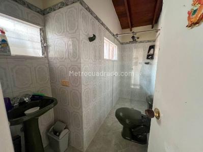 Casa de 4 alcobas en venta en Alto Del Medio, Rionegro, 117 m² · foto 11 de 19