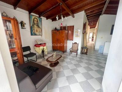 Casa de 4 alcobas en venta en Alto Del Medio, Rionegro, 117 m² · foto 3 de 19