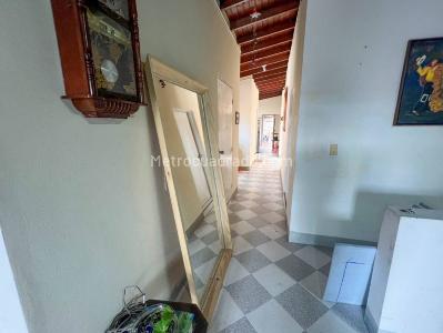 Casa de 4 alcobas en venta en Alto Del Medio, Rionegro, 117 m² · foto 4 de 19