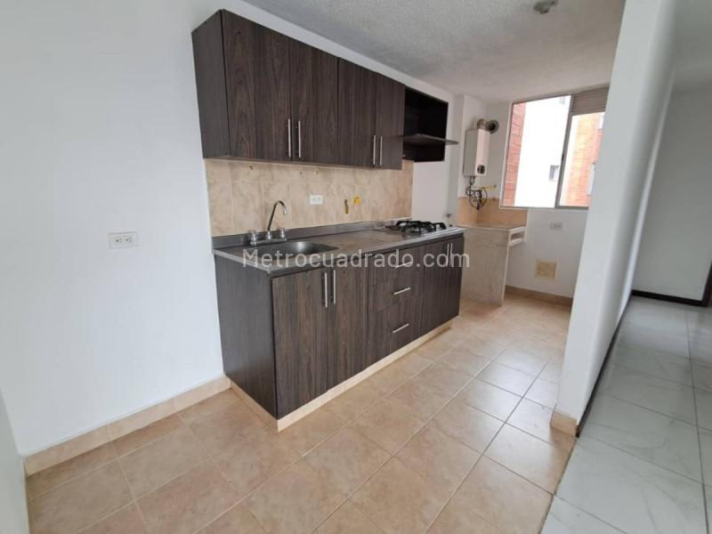 2BR Apartment in Los Colegios (60 m²) - 3