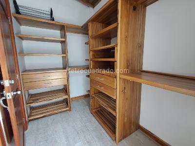 Casa de 5 alcobas en venta en Alcala, Envigado · foto 13 de 20