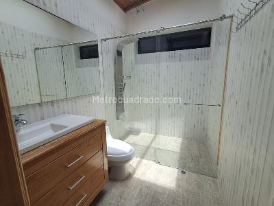 Casa de 5 alcobas en venta en Alcala, Envigado · foto 15 de 20