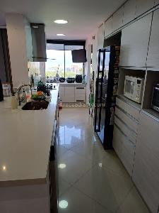 Apartamento de 3 alcobas en arriendo en El Poblado, Medellín, 143 m² · foto 7 de 12
