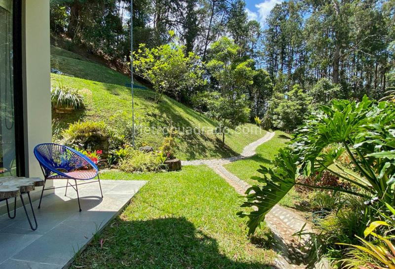 4BR House in Sector Centro (5000 m²) - 2