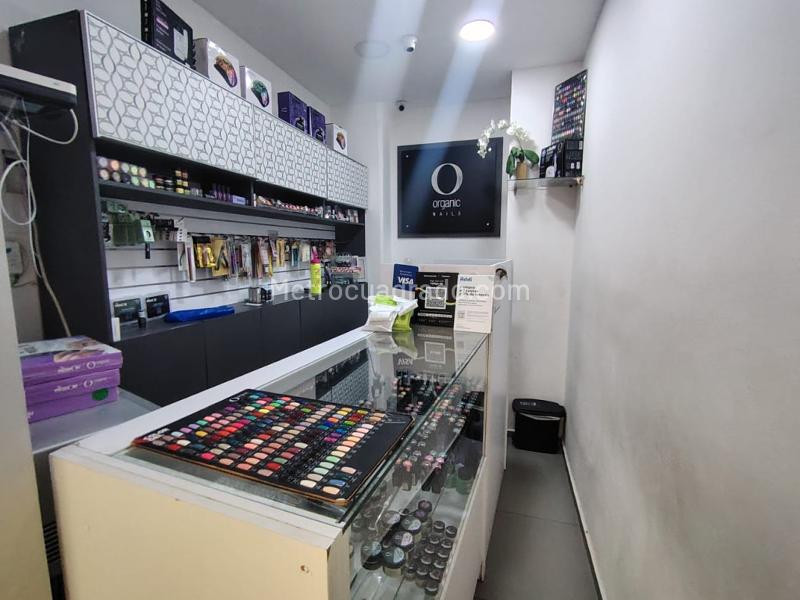 Local Comercial en Arriendo, Calle Larga, Sabaneta - Mehr
