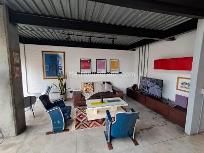 Apartamento en arriendo en El Poblado, Medellín · foto 3 de 13