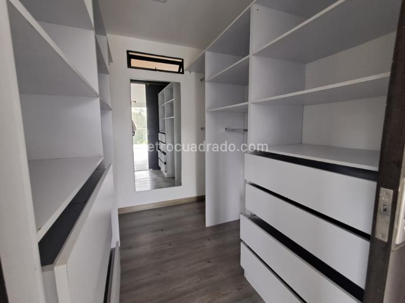 3BR House for Rent in Fizebad (Retiro) with Terrace - 7