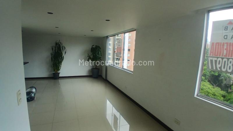 1BR Apartment in Belen Loma De Los Bernal (65 m²) - 2
