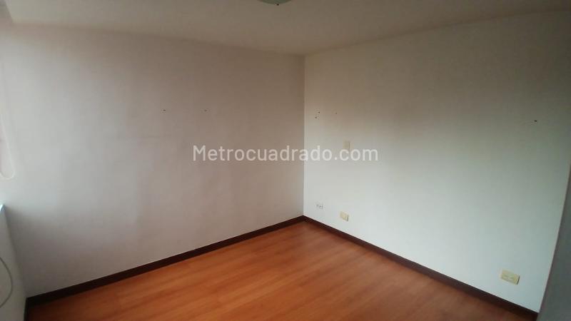 1BR Apartment in Belen Loma De Los Bernal (65 m²) - 3