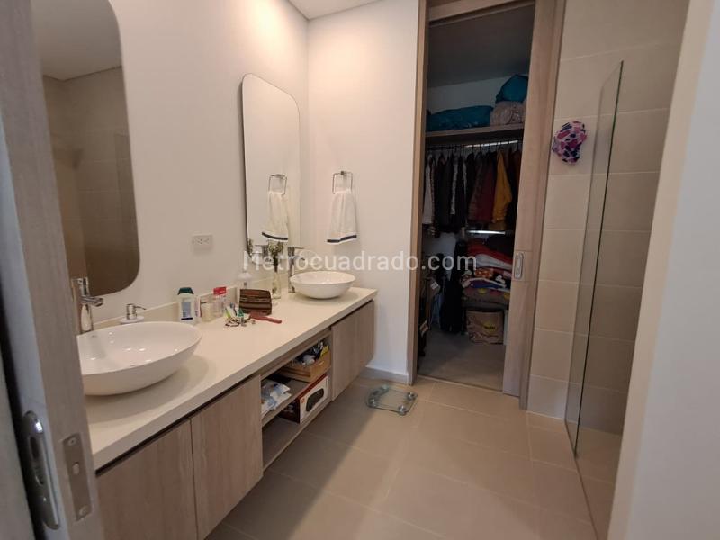 Apartamento en Arriendo, Fizebad, Retiro - 5