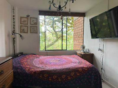 Apartamento de 2 alcobas en venta en El Poblado, Medellín, 96 m² · foto 10 de 20