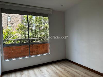 Apartamento de 3 alcobas en venta en Loma Del Chocho, Envigado, 112 m² · foto 4 de 20