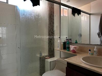 Apartamento de 3 alcobas en venta en Loma Del Chocho, Envigado, 112 m² · foto 15 de 20