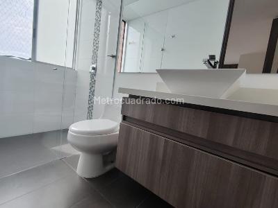 Apartamento de 2 alcobas en arriendo en El Esmeraldal, Envigado, 90 m² · foto 6 de 8