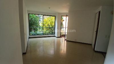 Apartamento de 2 alcobas en venta en Belen Loma De Los Bernal, Medellín, 62 m² · foto 3 de 13