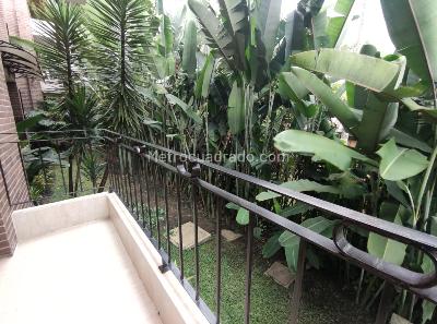 Apartamento de 1 alcoba en arriendo en Altos Del Poblado, Medellín, 67 m² · foto 14 de 18