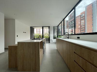 Apartamento de 1 alcoba en arriendo en Castropol, Medellín, 55 m² · foto 8 de 10
