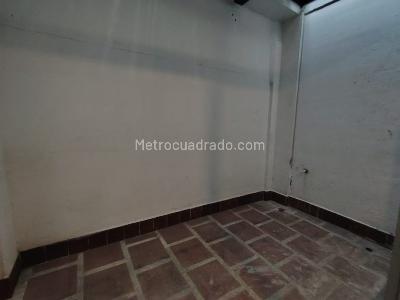 Casa en arriendo en El Poblado, Medellín · foto 12 de 20