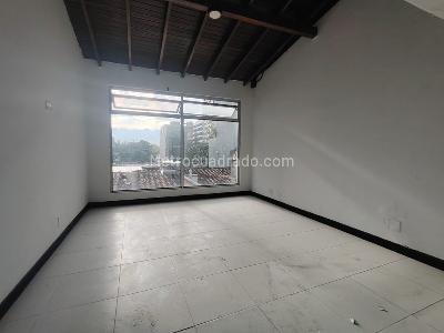 Casa en arriendo en El Poblado, Medellín · foto 19 de 20