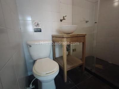 Casa en arriendo en El Poblado, Medellín · foto 9 de 20