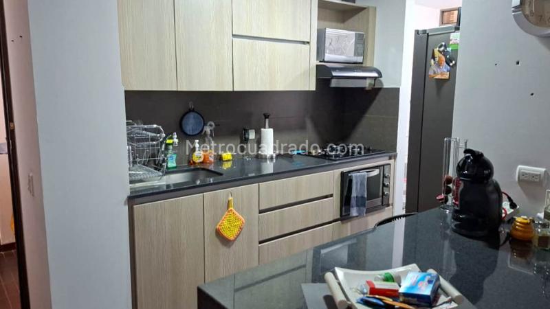 2BR Apartment in Llanogrande (90 m²) - 2